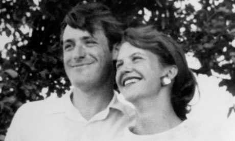 Sylvia Plath and Ted Hughes – Lady Lazarus